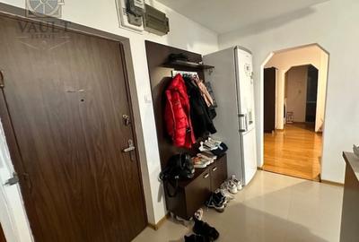 Apartament cu 3 camere semidecomandat, mobilat în Sebastian - 6