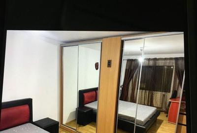 Apartament cu 3 camere decomandat în Exterior Vest - 8