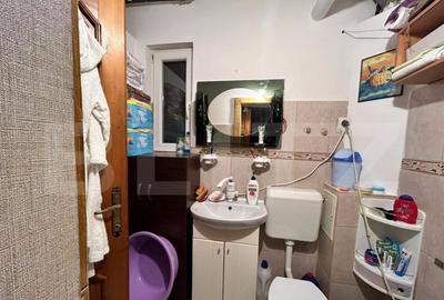 Casa pe 2 nivele , 240 mp , zona Draxlmaier - 35