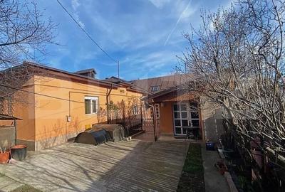 Casă cu 4 camere cu Teren 1100 Mp în Central - 3