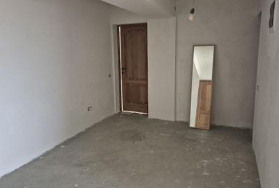 Casa de vanzare Comuna 1 Decembrie - 12