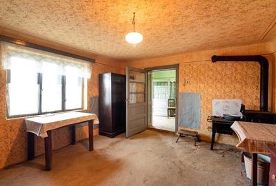 RECO Casa batraneasca cu teren generos in Girisu de Cris - 3