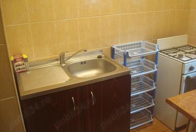 Inchiriez garsoniera Veteranilor - Lujerului, Sector 6. Metrou 4 minute, Plaza Mall Inchiriez garsoniera Veteranilor - Lujerului, Sector 6. Metrou 4 minute, Plaza Mall - 4