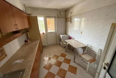 Apartament cu 2 camere decomandat în Republicii - 7