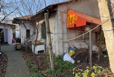 Casă cu 2 camere cu Teren 255 Mp în Central