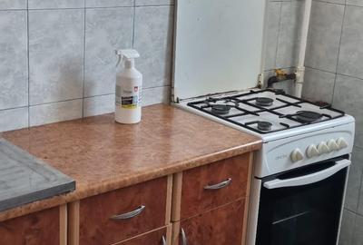 Garsonieră semidecomandată, mobilată în Titan - 1