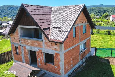 Casă cu 3 camere cu Teren 600 Mp în Dumbrava - 2