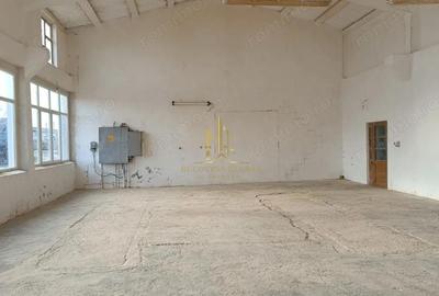 Spațiu comercial, de 600 mp, în Dumbrăveni