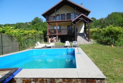 Casă cu 5 camere cu Canalizare în Călugareni - 2