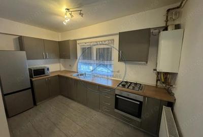 Apartament de vanzare Zona Decebal | Bloc privat | Parter - 4