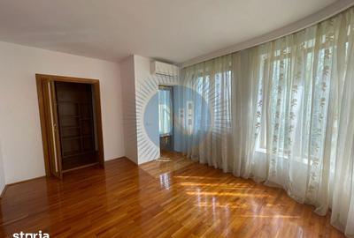 Casă cu 6 camere cu Teren 1000 Mp în Central - 17