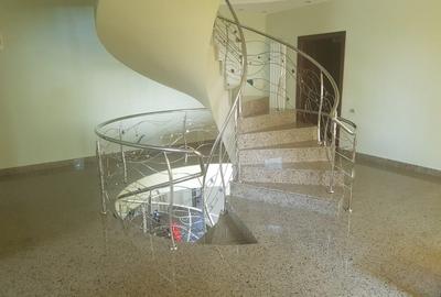 OCAZIE, VAND VILA  DE LUX 860 MP UTILI SI 1230 MP TEREN LANGA LACUL CERNICA - 23