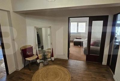 Apartament cu 5 camere decomandat în Trident - 7