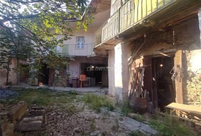 Casă cu 10 camere cu Teren 270 Mp în Oravița - 12