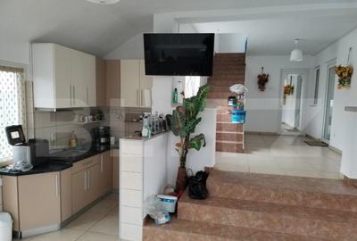 Inchiriere Casa pretabil After School , zona Central - 2