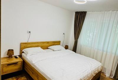 Apartament cu 3 camere decomandat, mobilat în Rovine - 7
