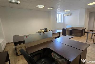 Spațiu comercial, de 180 mp, în Central - 13