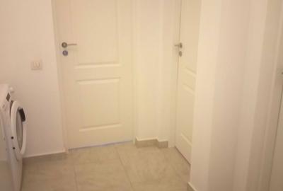 Garsonieră decomandată în Central - 7