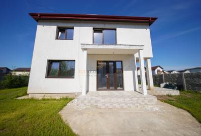 Casă individuală cu 4 camere cu Canalizare în Berceni - 2