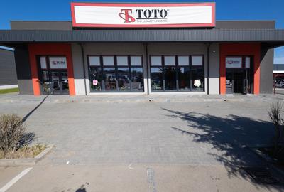 Spațiu comercial, de 600 mp, în Central - 6
