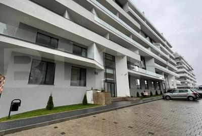 INCHIRIEZ APARTAMENT CU 2 CAMERE IN BLOC NOU - 1