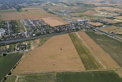 Teren de 4003 mp, în Grădiște - 8