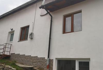 Casa Sacele Centru  P+M Teren 570Mp - 2