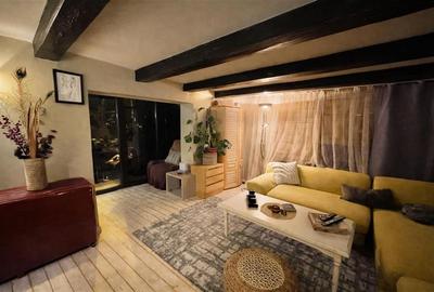 Casă individuală cu 4 camere cu Canalizare în Schei - 1