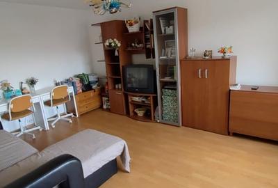 Apartament cu 2 camere decomandat în Ultracentral
