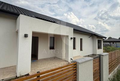 Casă cu 4 camere cu Teren 750 Mp în Vernești - 1