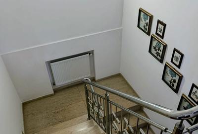 Casă cu 7 camere cu Teren 351 Mp în Șagului - 14