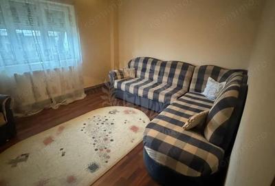 Apartament cu 4 camere decomandat în 9 Mai - 10