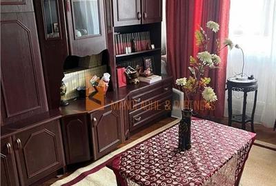 Apartament 2 camere cf 2 decomandat zona Micro 5 - 1