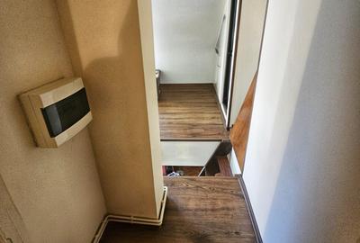 Casa P+1E+M, cu 5 camere în Cantacuzino – ideală birouri sau locuință - 45