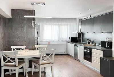 Apartament cu 3 camere decomandat, mobilat în Centrul Civic