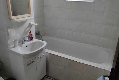 Apartament cu 3 camere decomandat în Lipovei - 2