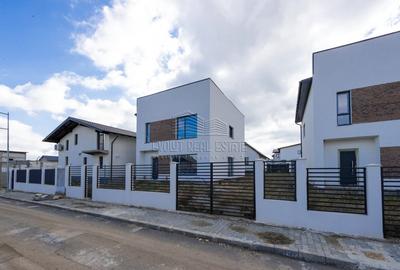 Vila economica cu panouri fotovoltaice si pompa de caldura Valu lui Traian - 5