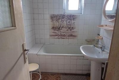 Apartament cu 3 camere decomandat, mobilat în Lipovei - 6