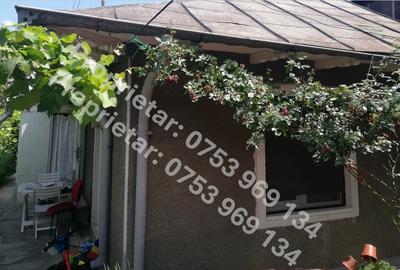 Casă individuală cu 3 camere cu Canalizare în Nord - 1