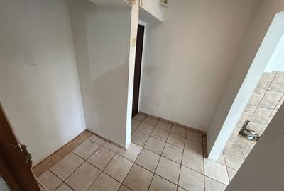 Titan 2 Camere Etaj 1 49 Mp Bloc Reabilitat 10 Min Metrou 10 Min Parc IOR - 8