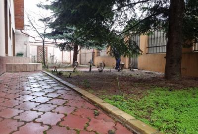 Casă individuală cu 5 camere cu Canalizare în Central - 22