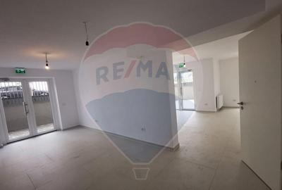Comision 0 | Spatiu comercial 55mp plus 76 mp curte - 11