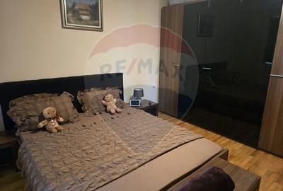 Casa / Vila cu 4 camere de vanzare - 21