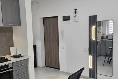 Apartament cu 2 camere semidecomandat, mobilat în Ozana - 3