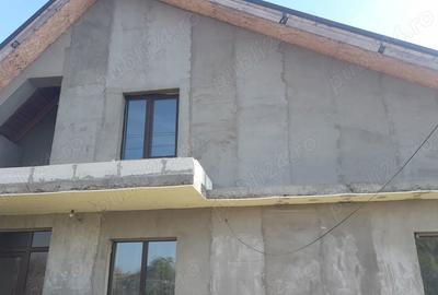 Casă cu 5 camere cu Teren 600 Mp în Mihail Kogălniceanu - 4