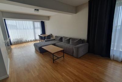 Apartament cu 4 camere decomandat, mobilat în Sisești