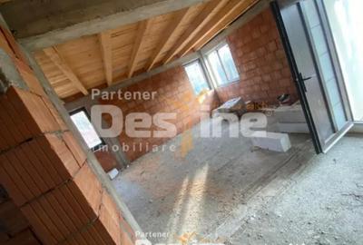 Casă cu 7 camere cu Teren 500 Mp în Ciritei - 4