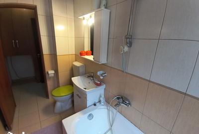 Apartament cu 2 camere semidecomandat, mobilat în Central - 8