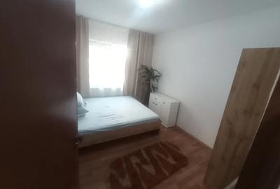 Inchiriez apartament cu 3 camere ?i 2 bai - 2
