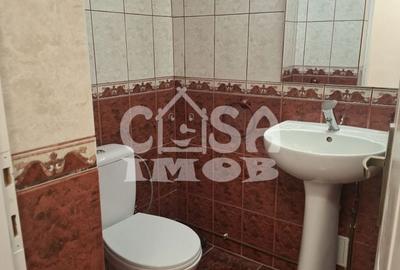 Apartament cu 3 camere decomandat în Micro 8 - 5